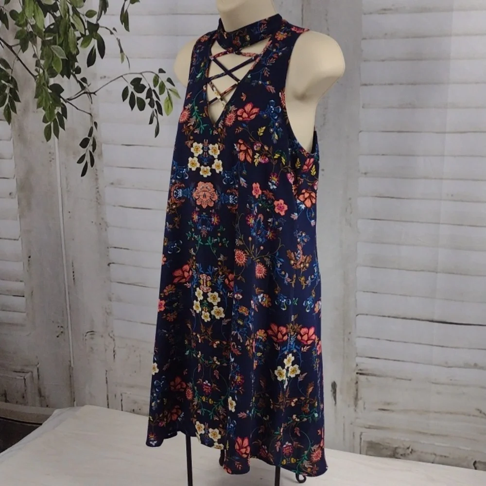 Miami By Alter'd State Cross Sundress Size S - Picture 3 of 7